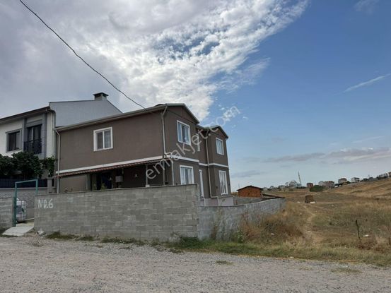 Çorlu Havuzlar Mah 300 M2 Arsa İçinde 2 Katlı Mustakil Çelik Kontroksiyon Bina