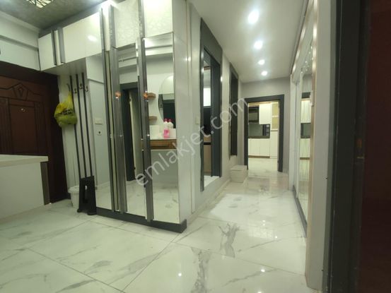 Yılmaz Gayrimenkul Den Plevne Mah 3+1 120m2 Bahçe Katı Ultra Lüx Yapılı 1.949 Pz Kupon Daire