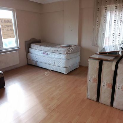 Dumlupınar Cami Yanı 2+1 Kapali Mutfak Kiralık Daire