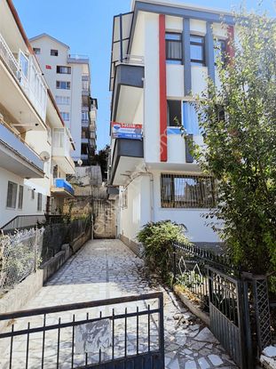 Re/max Elmadan Etlık İncirlıde Yeni Yapılı 3+1 Daire