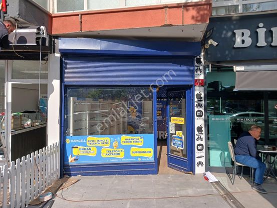 Esat Cad. Üzeri 27 M² Dükkan! İşlek Konum!