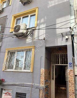 Bayraklı Şehir Hastanesi Yakını 3+1 120m2