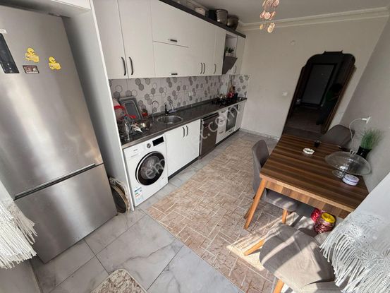 Aydoğmuş Mahallesinde 3+1 Katta Geniş Satılık Daire