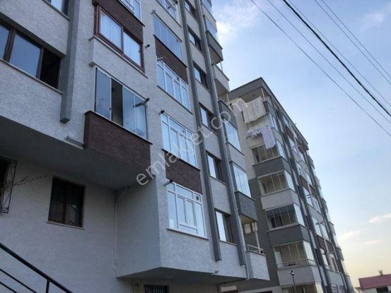 Aydınlıkevler De Site İçi 3+1 Kiralık Daire