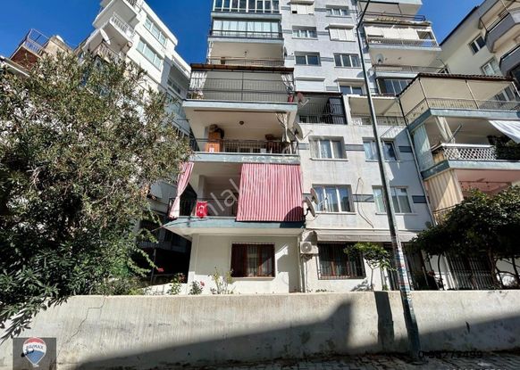 Kuşadsı Marina Bölgesinde Fırsat Daire