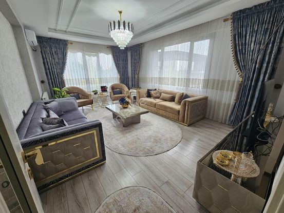 Kutay Yapı Kalitesi İle  Satılık 3,5+1 Lüks Giriş Kat Daire 🏢