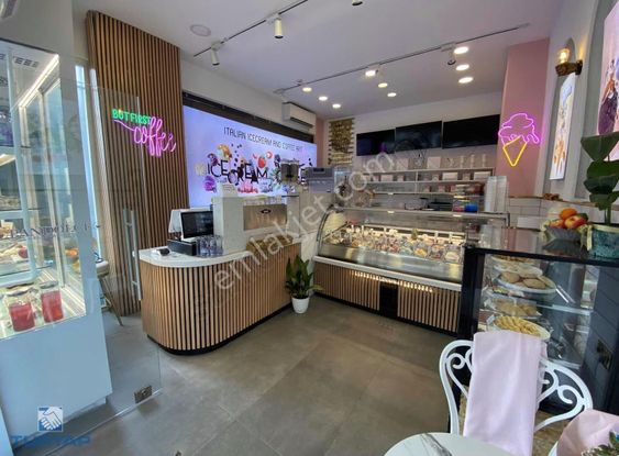 Turyap'tan Bostancı'da Ana Cadde Üzerinde Devren Faal İşletme