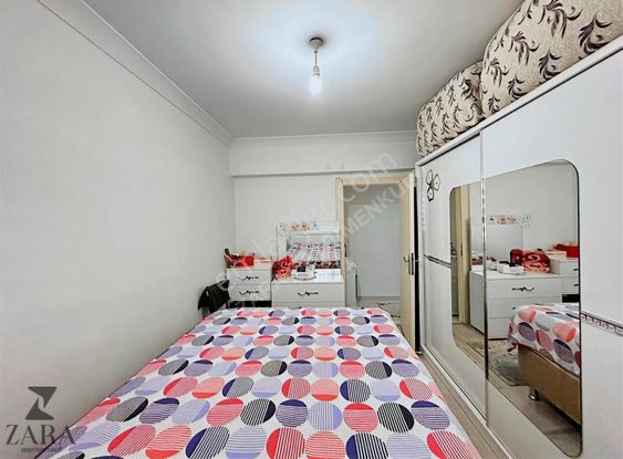 ▄zara▄d.alıç Mh.spor Salonu Yanı 3+1 125m² Asansörlü/arakat