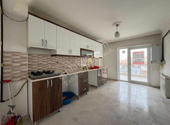 ▄zara▄akşemsettin Mh Ana Cd Üzeri 2+1 Asansörlü Kiralık Daire