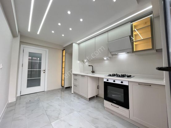 🟣güç'ten Akçay'da Ön Cephe Tasarım Harikası Denize 200m 3+1 Satılık Daire