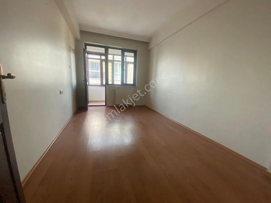 Sevgim'den Şirintepe'de Yaylapınar Cad Yakını Satılık 3+1 Daire!