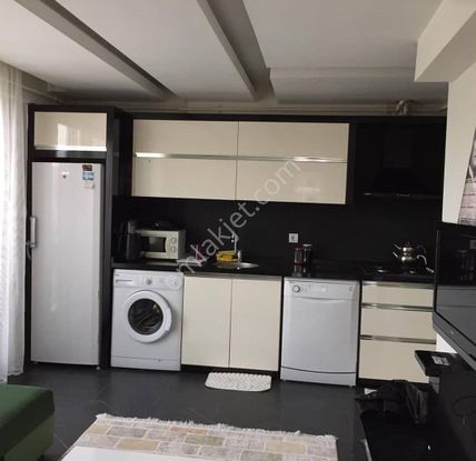 Ender Uysal Gayrimenkulden Foruma Çok Yakın 1+1 Arakat Satılık Lüx Apart...