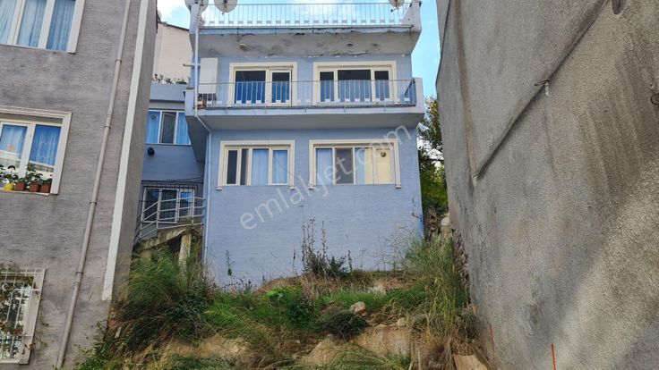 Bursa Osmangazi Çekirge De Mustakil 2 Buçuk Katlı Ev