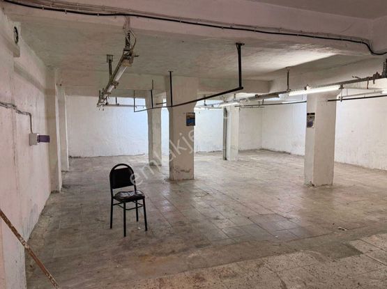Demirkapıda Kiralık İşyeri 150m² Bodrum Kat (cuma Pazarına Yakın)