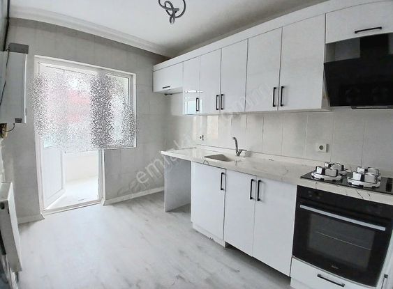 Şaka Değil Gerçek!!lokasyon Harikası_full Yapılı 3+1 Daire