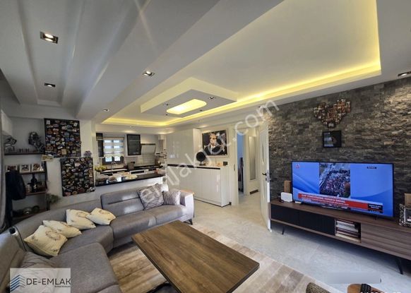 Ortaca Cumhuriyet Mah 'de Havuzlu 2+1 Lux Satılık Daire