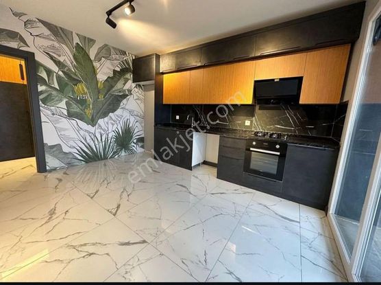 Mardin Yolu Üzeri Karakoç Yapı'da 3+1 Satılık