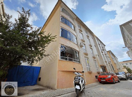 Nokta Emlak'dan Satılık 2+1 İstasyonun Kalbinde Daire!