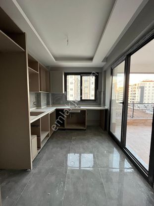 Makro Life Gayrimenkul'den Newroz Platformu Arkası 2+1 Satılık Daire