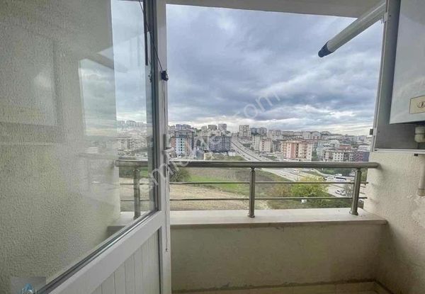 Alminadan Merkezi Konumda Ayrı Mutfaklı Kiralık Daire