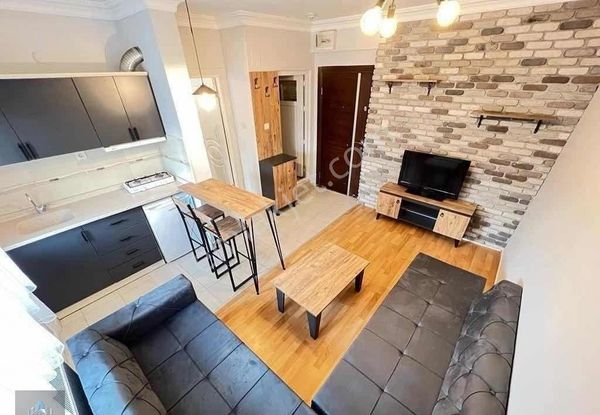 Almina'dan Geniş Merkezi Konumda Kiralık Daire