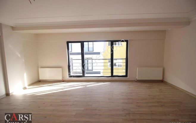 Çarşı"dan Metro Yakını Lüks Ferah Doğu Cepheli 4+1