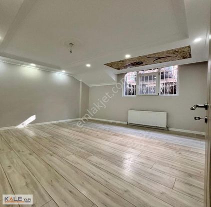 Saadetdere Metrobüse Yakın 3+1 Geniş Daire