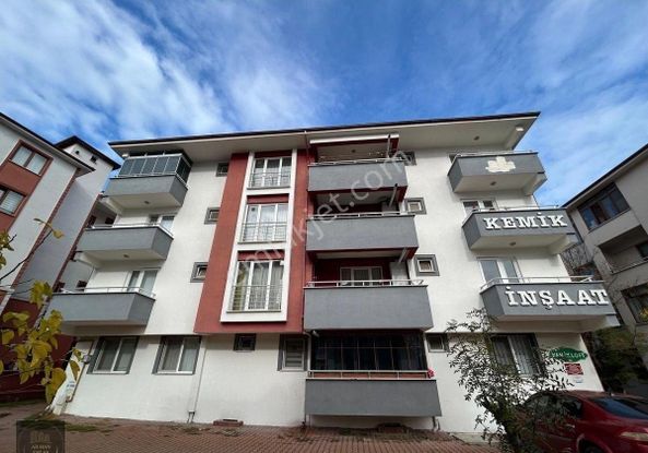 Ar-han Emlak'tan Merkezde Kiralık 1+1 Daire!