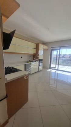 Ankara Gölbaşı Seymenlerde Fiyatı Uygun Lüx Site İçerisinde 4+1 Satılık Daire Kaçırmayın