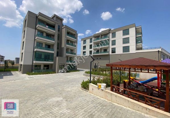 Dialog Yıldız Akçalarda Havuzlu Site İçi Satılık Sıfır Daireler