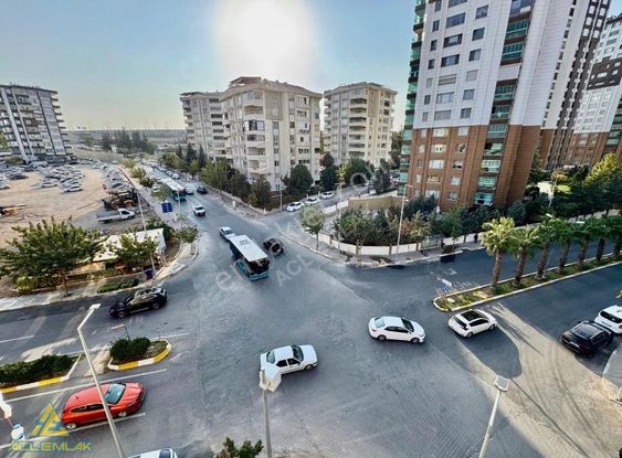 Karaköprü Karşıyaka'da 4+1 Acil Satılık Lüks Daire