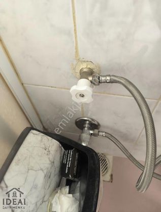 Manisa Yunusemre Güzelyurt Mah. Lüx Güzellik Salonu 4.000.000tl