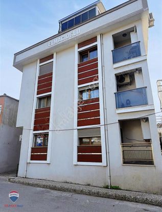 32 Çığlı Ataşehırde Full Eşyalı Genış 1+1 Kıralık Daıre