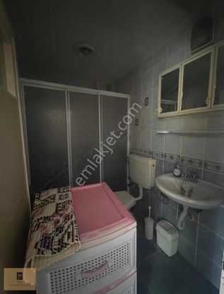 Akyakada Denize Yürüme 1 Dak Mesafede, Kupon Eşyalı 1+1 Satılık