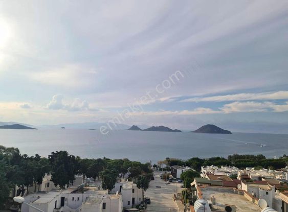 Deniz Ve Doğa Manzaralı