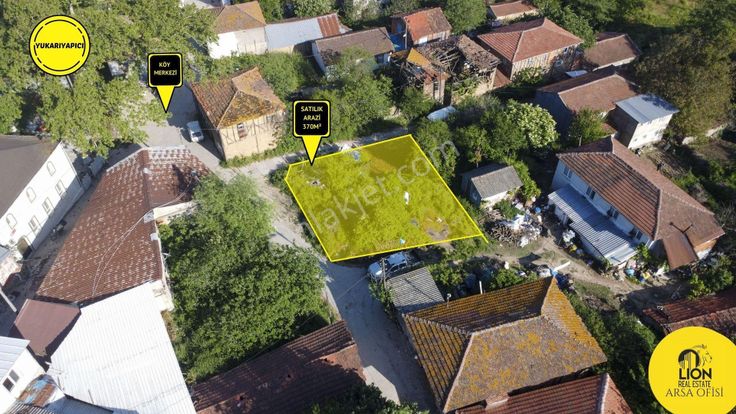 Erdek Yukarıyapıcı Mahallesi Köy Merkezinde Satılık 370m² Arsa