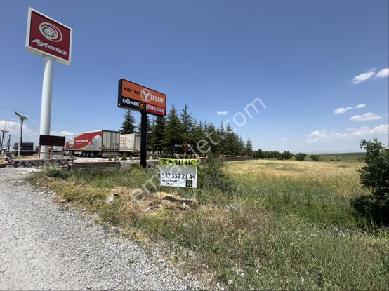 A-k Emlaktan Akşehir Osb Cvr Köfteci Yusuf Yanı Satılık Yola Sıfır Tarla