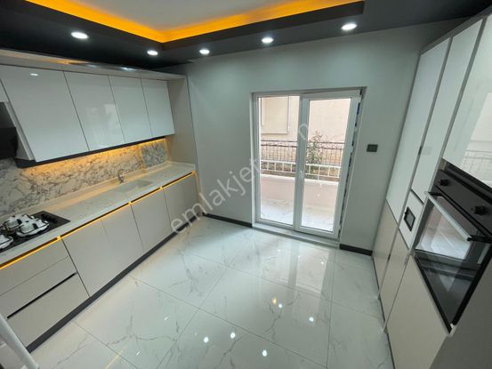 Sincan Pınarbaşı Mah.'de Merkeze Yakın Bağımsız 3+1 Daire