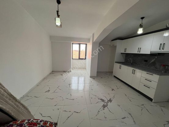 Esogü 5 Dk Kapanlı Cd Üzeri Faturalar Dahil Kiralık 1+0 Sk-2