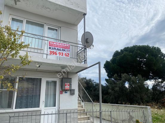 Avcılaraltı'nda Denize 50 Mt Full Eşyalı Kiralık Orta Kat 2+1 Teraslı Daire