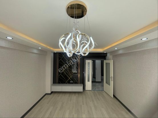 Öz Eda Emlak Tan Satılık Ful +full Yapılı Daire