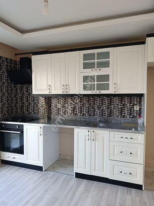 Birlik Gayrimenkul Den Çatalan Caddesi Üzeri 2+1 Doğalgazı Aktif Geniş Oturumlu Kaçmaz Daire!!!