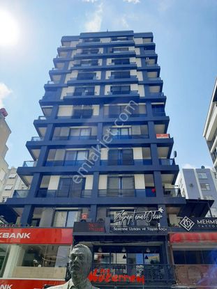 Ziyapaşa Bulv.şinasi Efendi Caddesin'de Bulvar Üzeri Yeni Bina'da Kapalı Mutfaklı Kaçmaz Süper Lüks