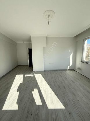 Akkaya İnşaattan Merkez Lok.komple Yapılı Satılık Fırsat 2+1 !!