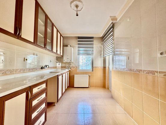 İmir Emlak'tan Pursaklar Merkez'dehastane Yak.3+1 Y.giriş 125m²