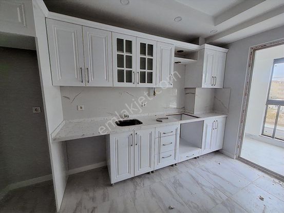 Mehmetoğlu Gayrimenkulden Çobançeşme Mah.sıfır 3+1 Satılık Daire