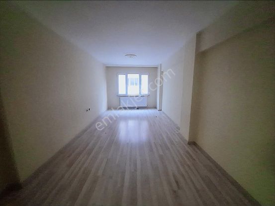 Mehmetoğlu Gayrimenkulden Kemalettin Mah.2+1 Kiralık Daire