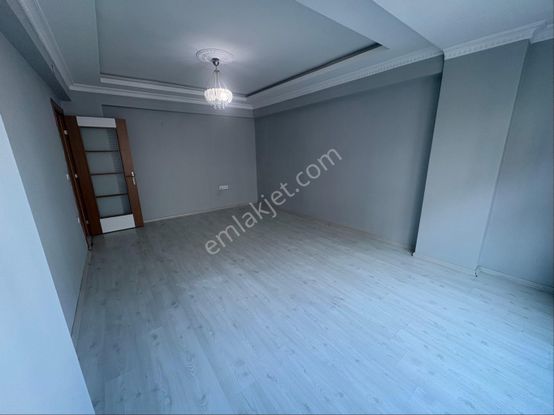 Kıraç Battalgazi Mahallesinde Geniş Arakat