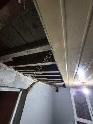 Tek Tapu Arsa Fiyatına 2 Oda Ev + Bahçe Hemde Kozan Yoluna Yakın