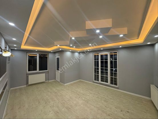 Devlet Hastanesının Dıbınde Ultra Lüks Özel Dızayn Temız Ara Kat